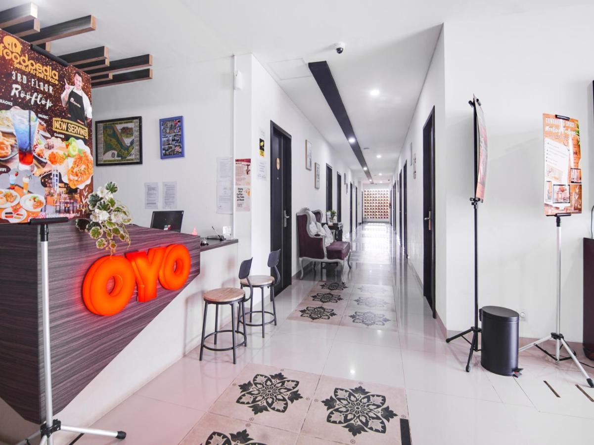 Oyo2233贝尔之家酒店 茂物 外观 照片