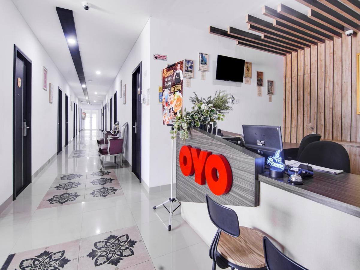 Oyo2233贝尔之家酒店 茂物 外观 照片